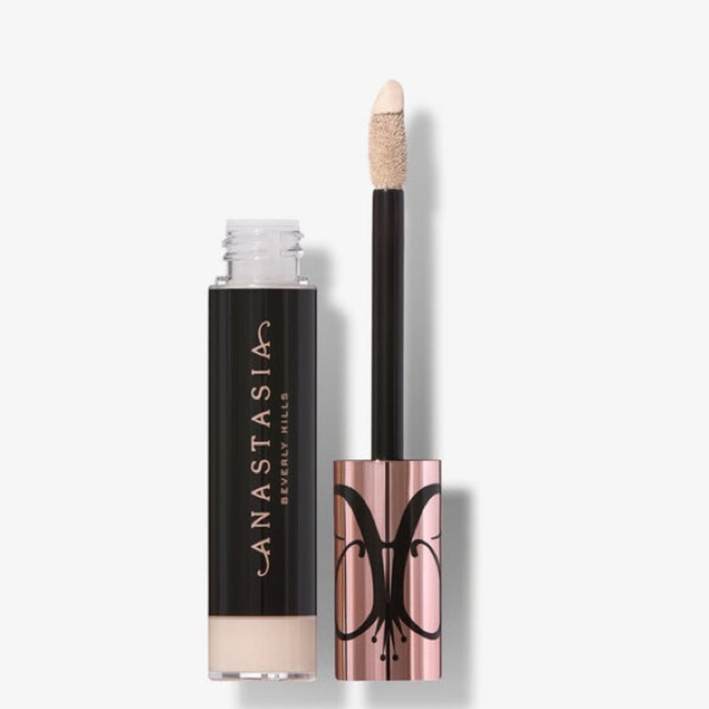 Anastasia Beverly Hills Magic Touch Concealer shade 4